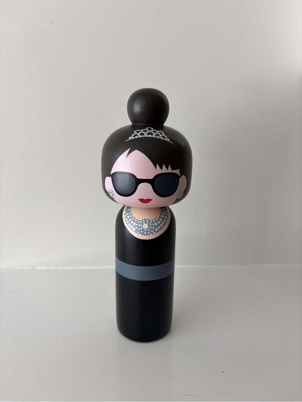 Lucie Kaas Kokeshi Dolls Audrey Hepburn Frida Kahlo Coco Chanel - Picture 2 of 9